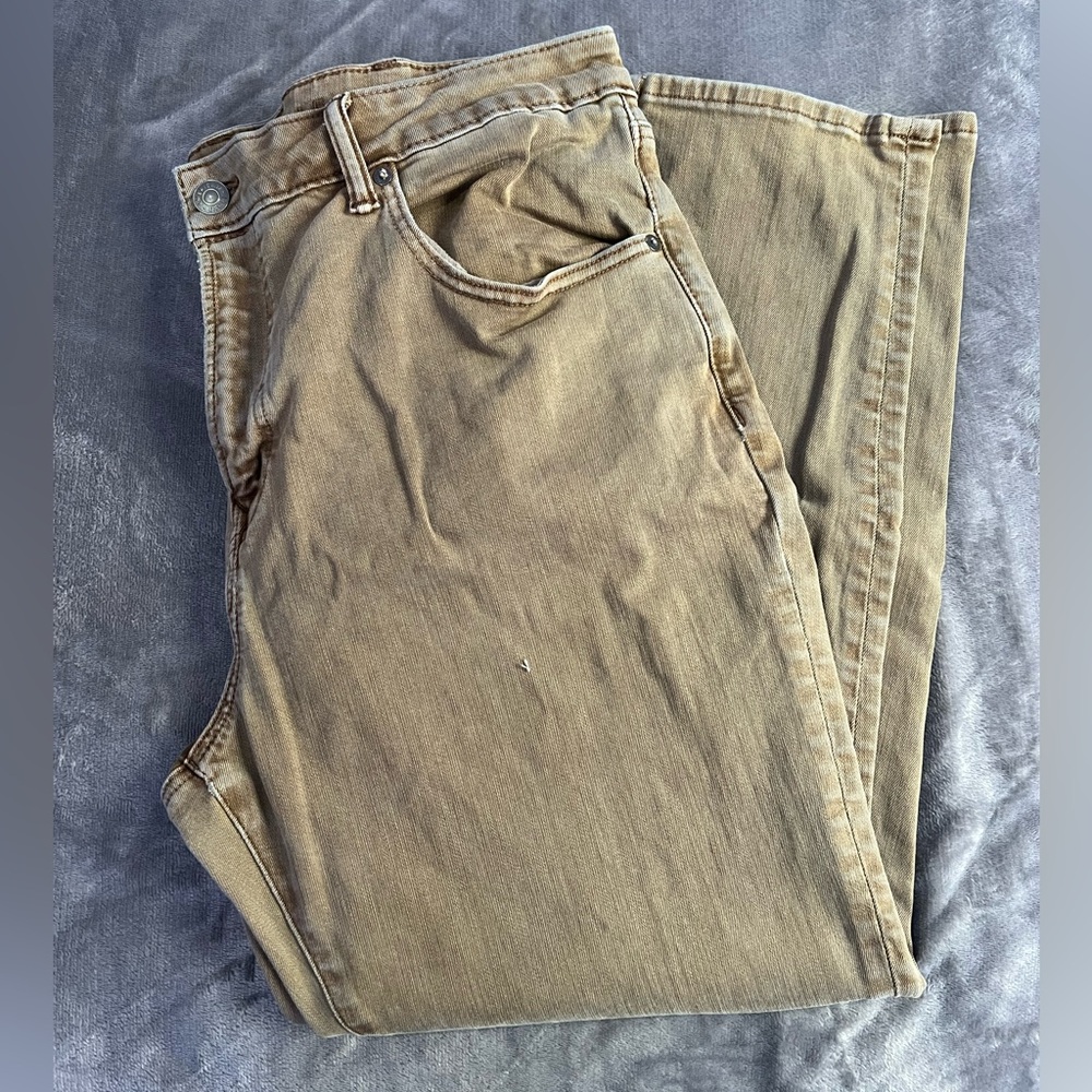 American Eagle Men’s Khaki Jeans